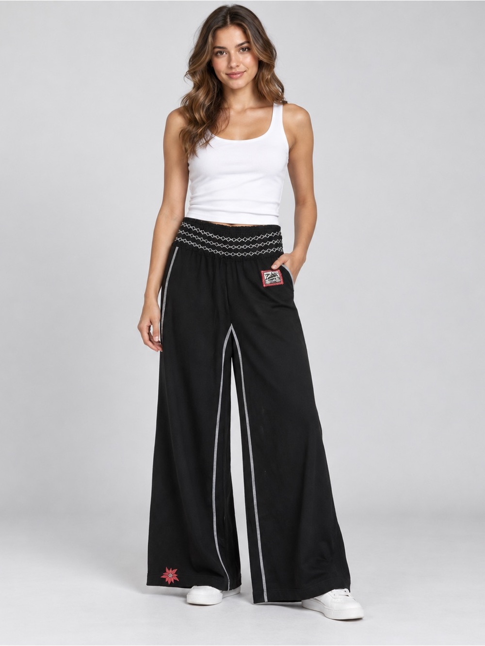 Alp-N-Rock Black Wide Leg Lounge Pants Size 2 Embroidered Smocked Waist Flared